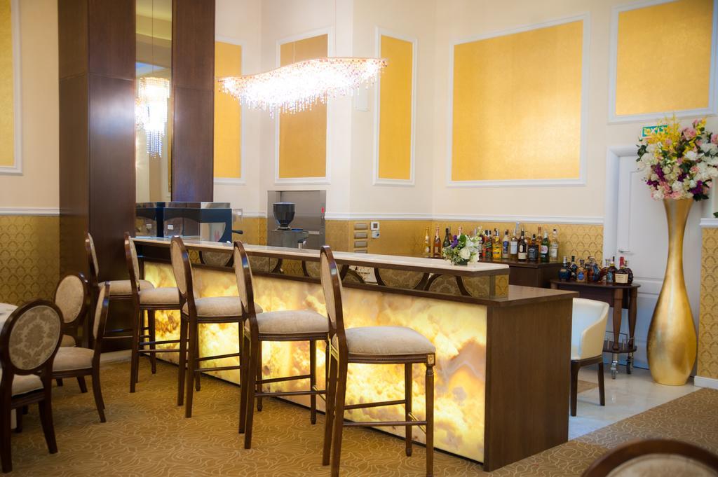Best Western Hotel Lev Or I Bucarest Esterno foto