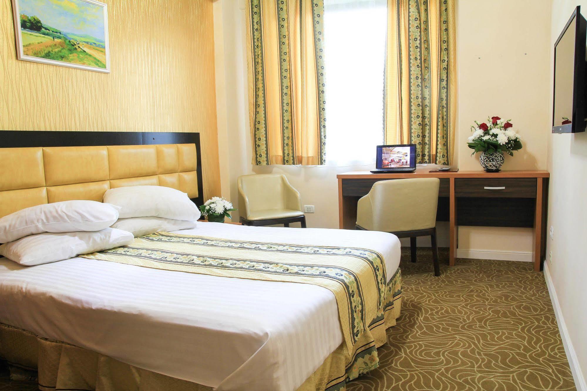 Best Western Hotel Lev Or I Bucarest Esterno foto