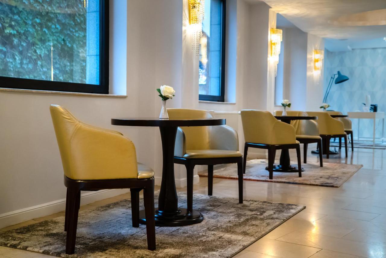 Best Western Hotel Lev Or I Bucarest Esterno foto