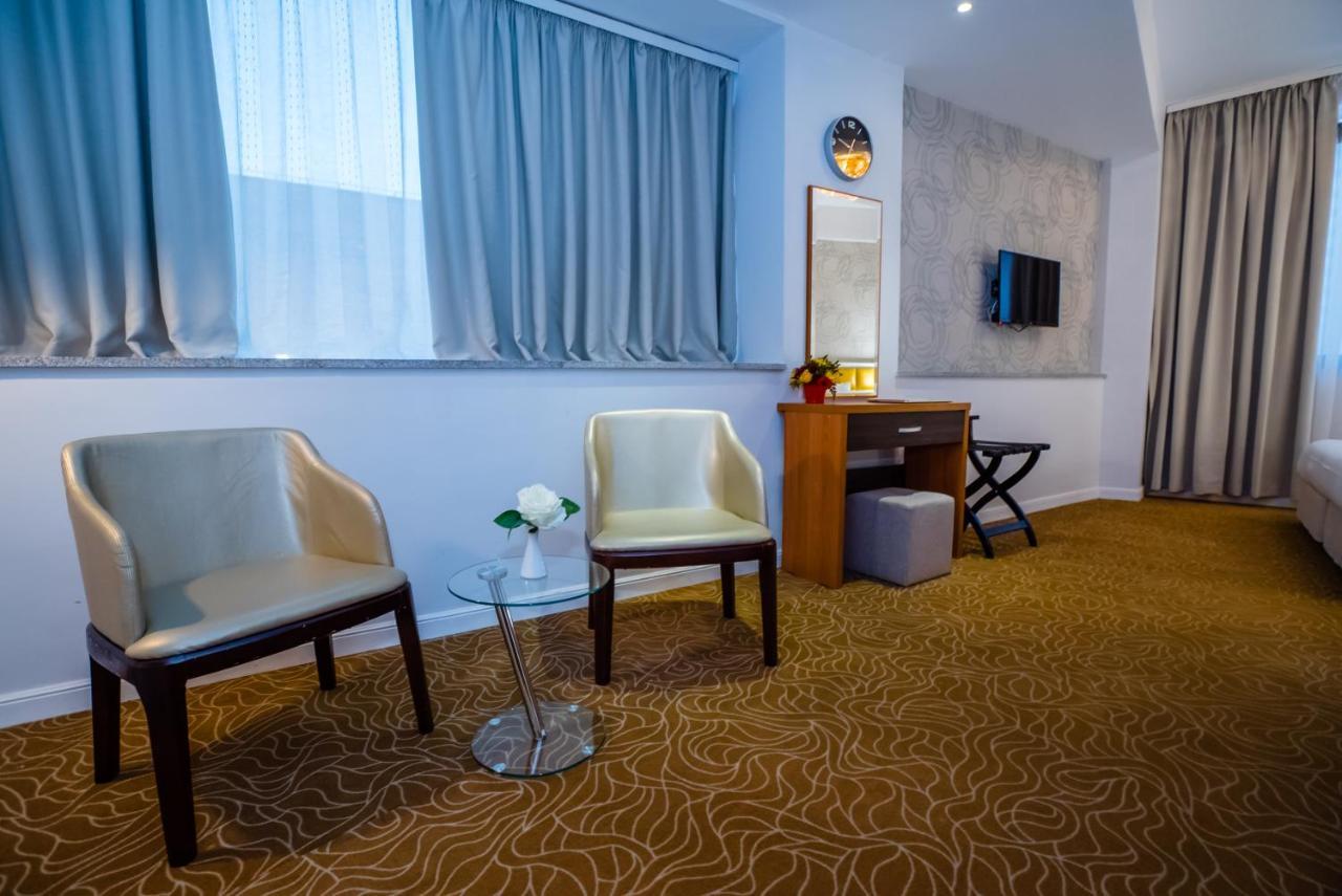 Best Western Hotel Lev Or I Bucarest Esterno foto