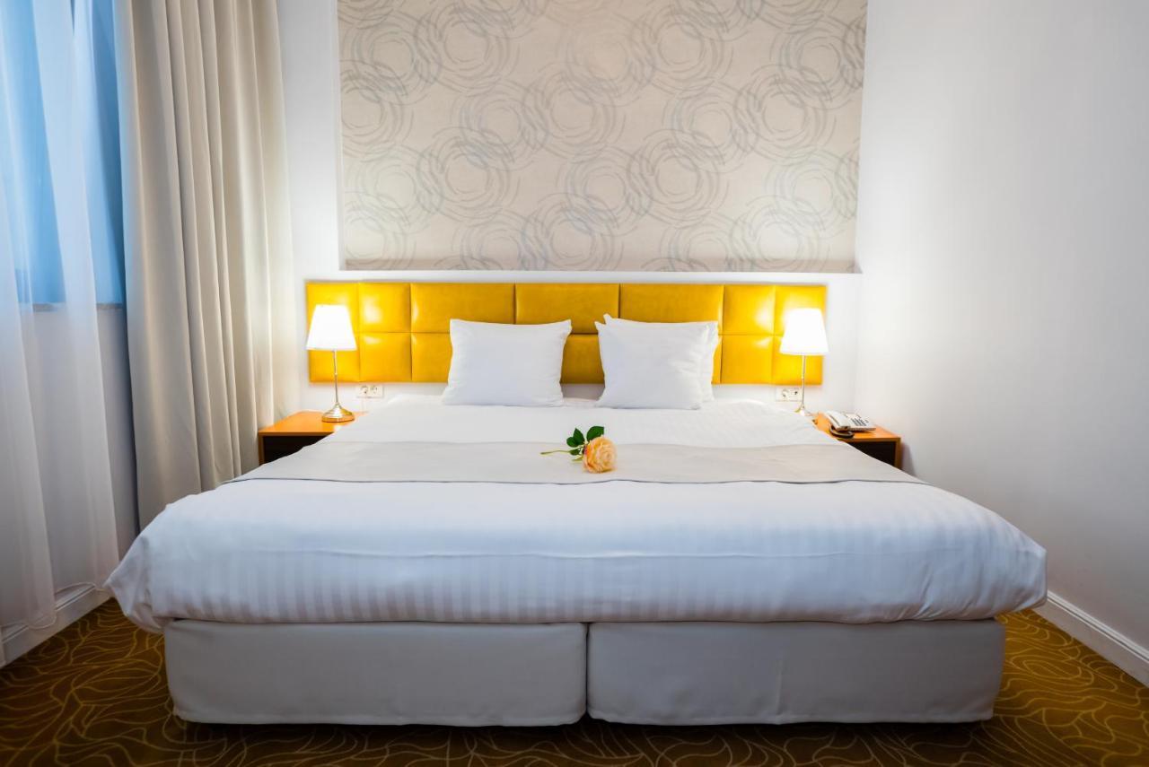 Best Western Hotel Lev Or I Bucarest Esterno foto